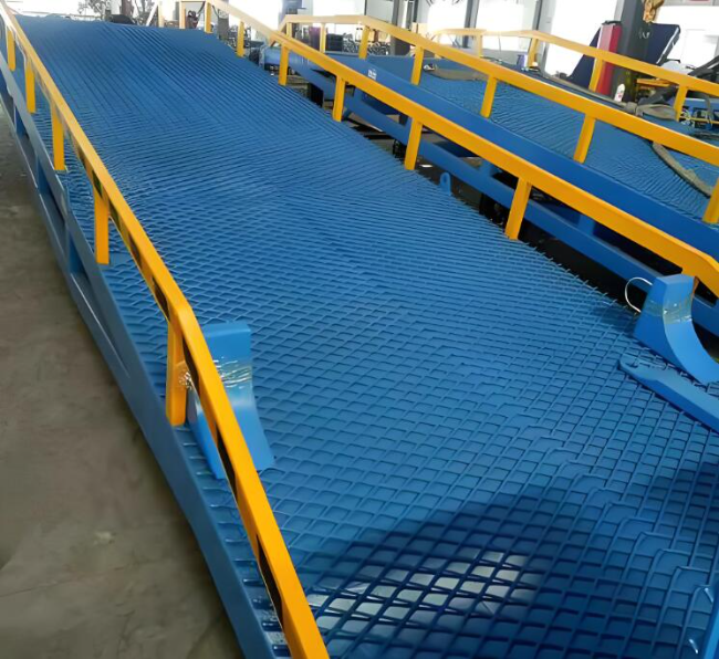 察隅移动式液压登车桥