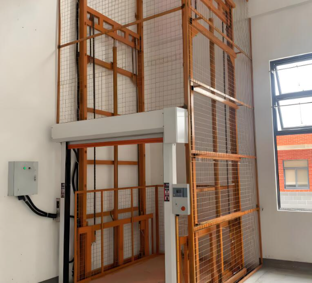 察隅升降货梯是特种设备码